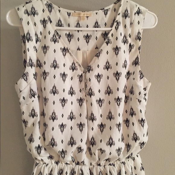 Dress - Picture 4 of 4